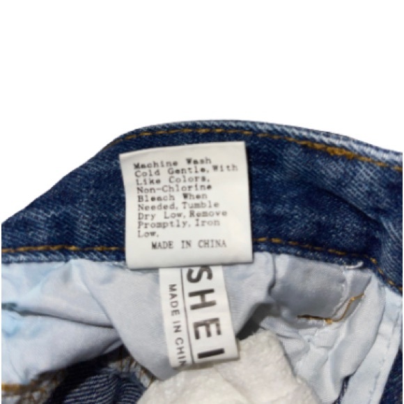 Shein High Waisted Distressed Slant Pocket Baggy Jeans - Picture 11 of 12